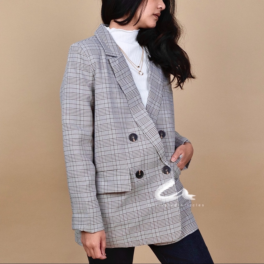 Orla Blazer